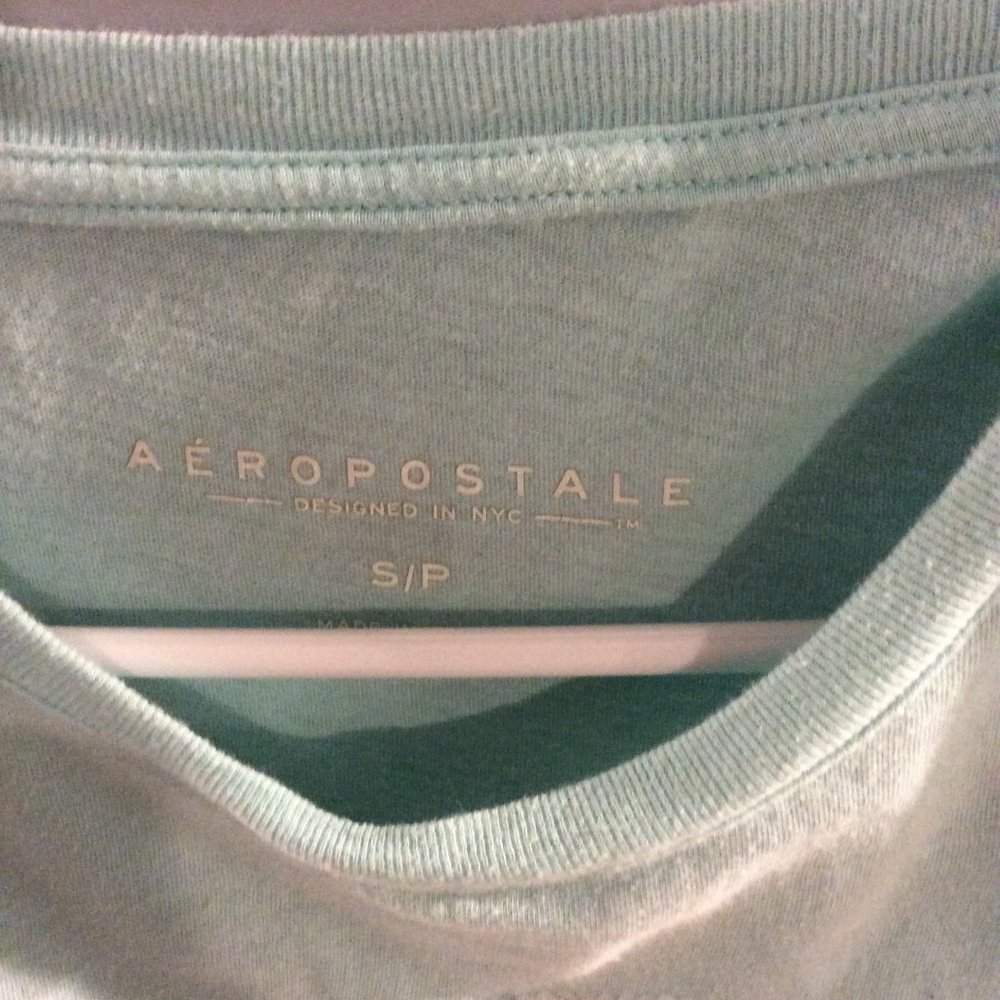t-shirt - Picture 2 of 2